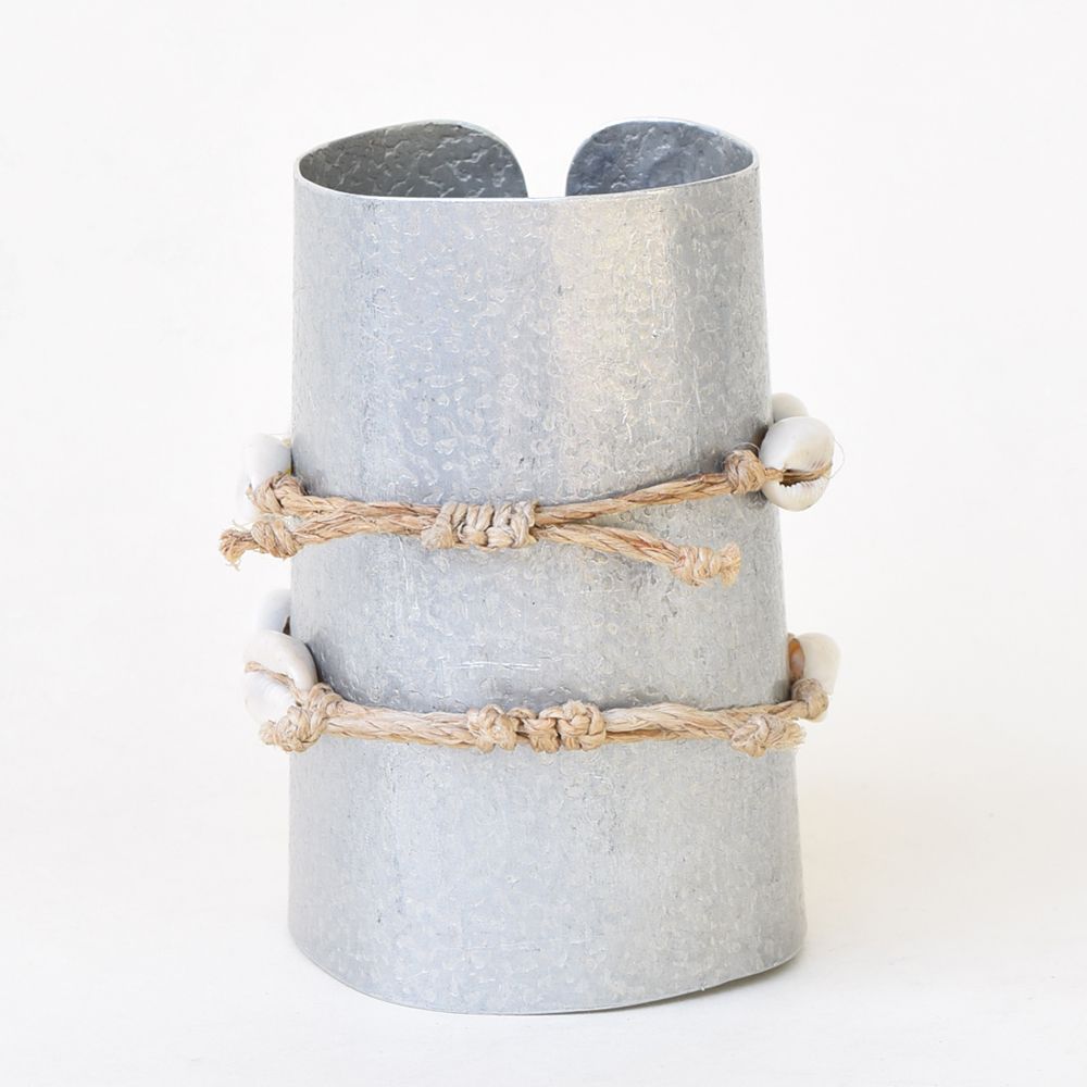 Anklet, Shells